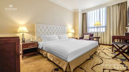 标准大床房